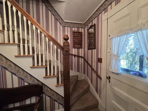 27 Crafts Avenue Lebanon NH 03784
