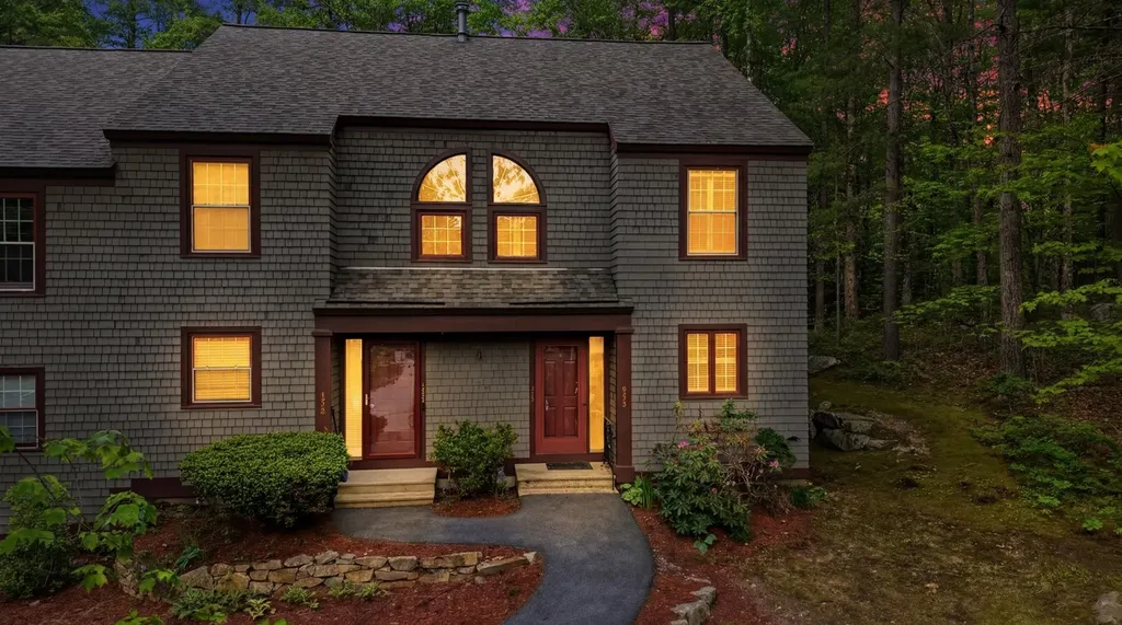 1465 Hooksett Road Hooksett NH 03106