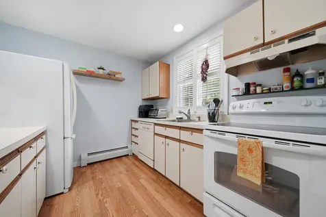 1465 Hooksett Road Hooksett NH 03106