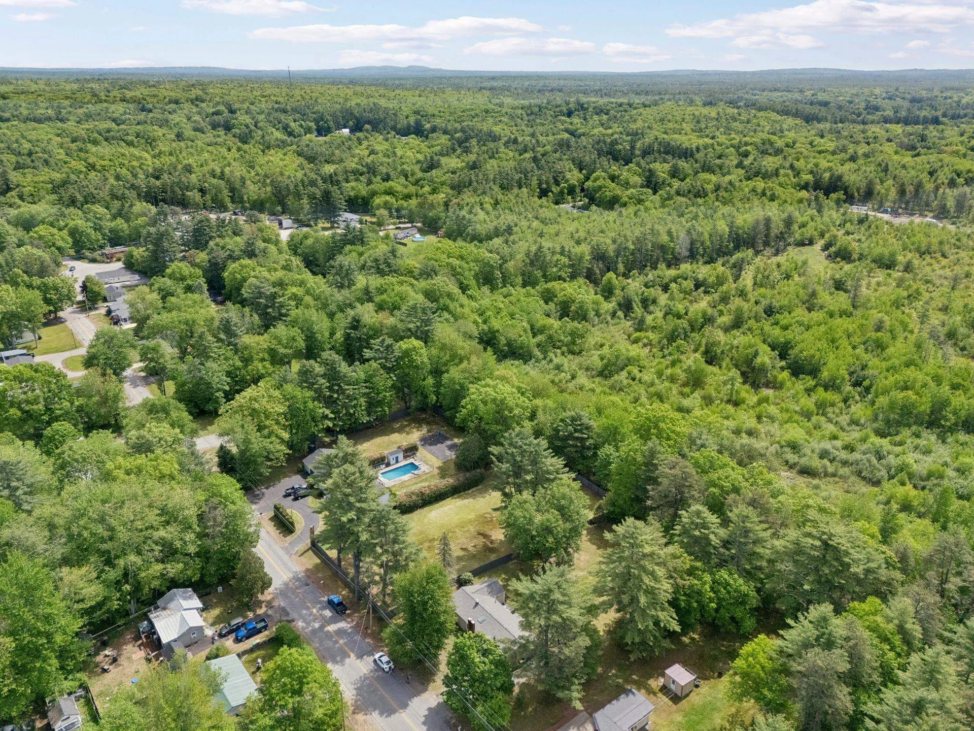 27 Flat Rock Bridge Road Rochester NH 03868