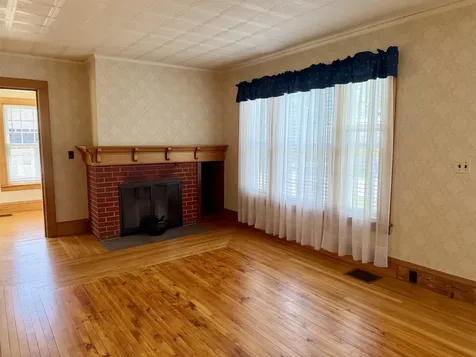 12 Mountain Street Bristol VT 05443
