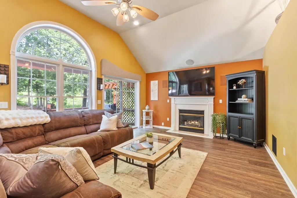 88 Horizon Drive Goffstown NH 03045