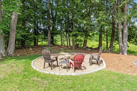 88 Horizon Drive Goffstown NH 03045