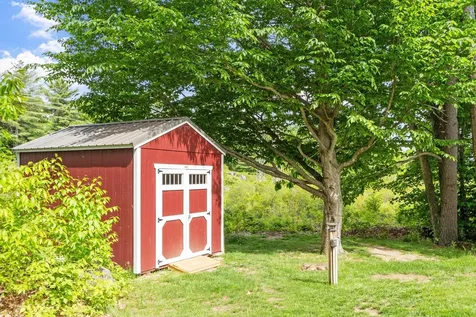88 Horizon Drive Goffstown NH 03045