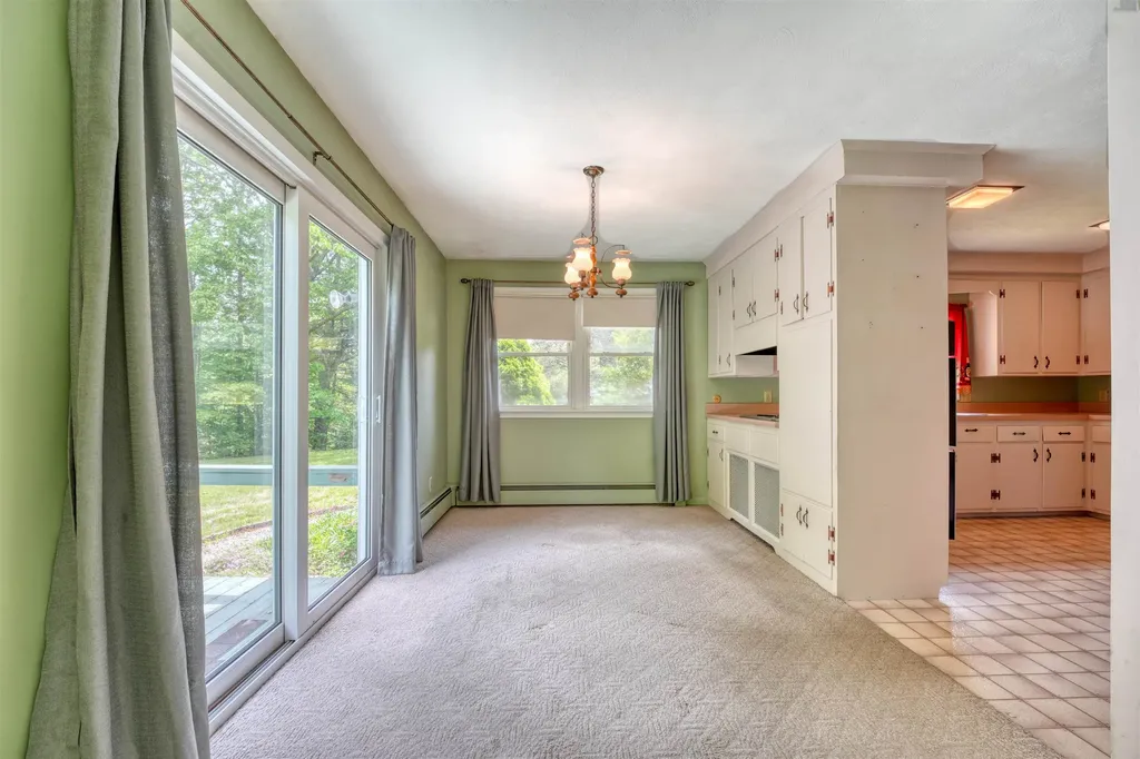 23 Joanne Terrace Laconia NH 03246