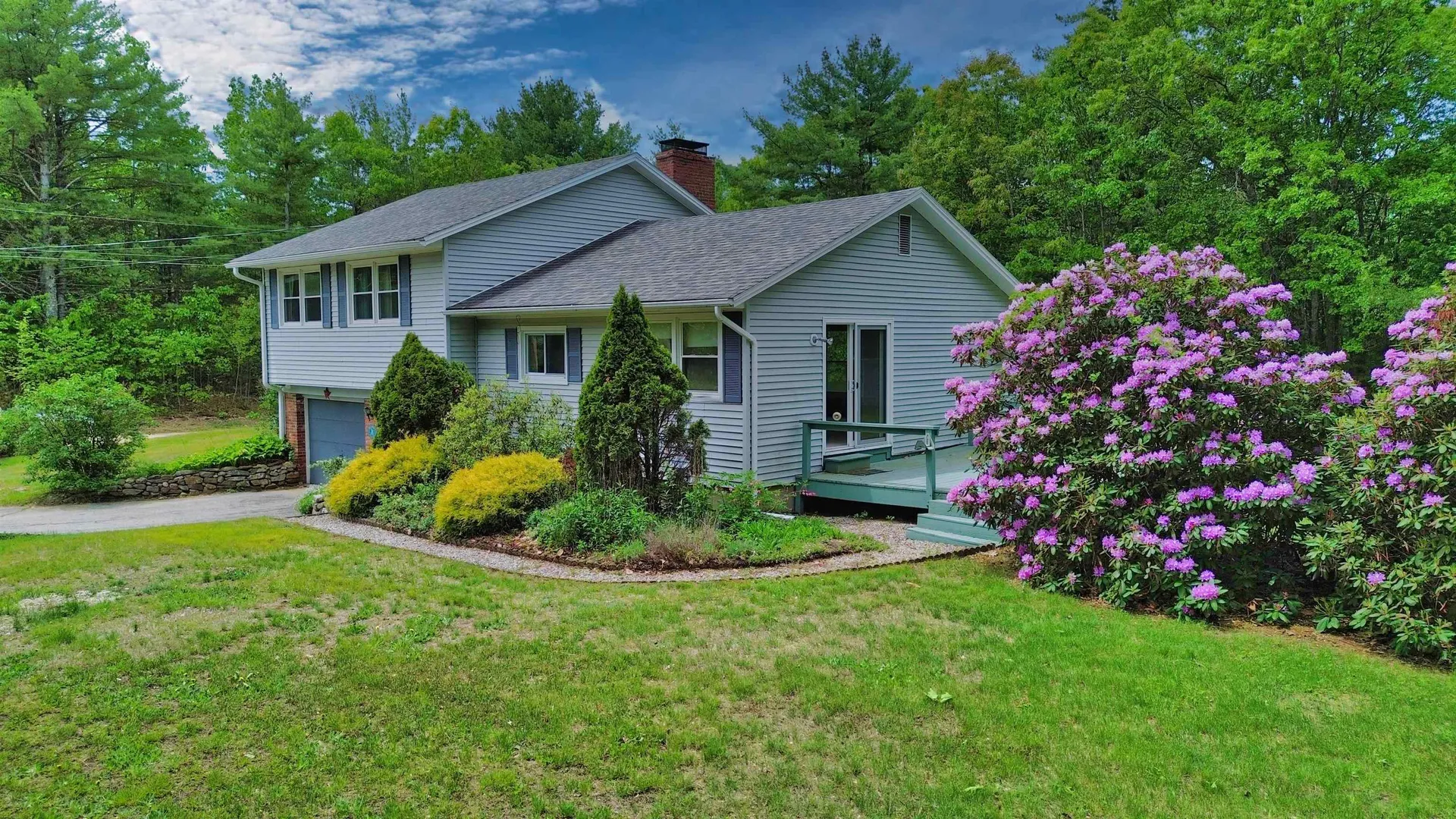 23 Joanne Terrace Laconia NH 03246