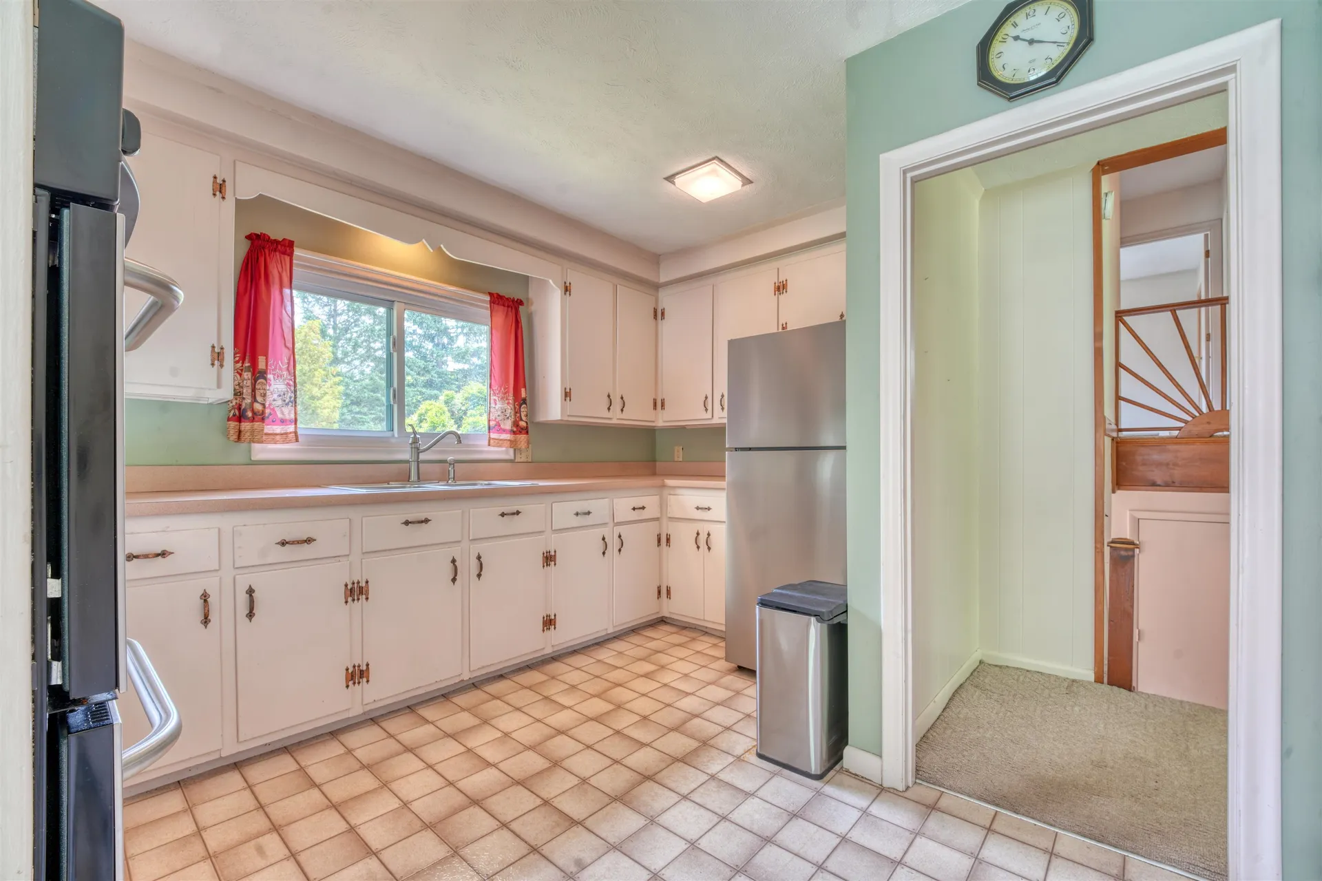 23 Joanne Terrace Laconia NH 03246