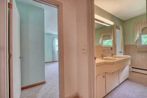 23 Joanne Terrace Laconia NH 03246