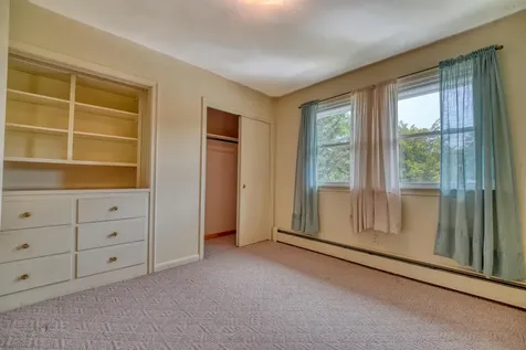 23 Joanne Terrace Laconia NH 03246
