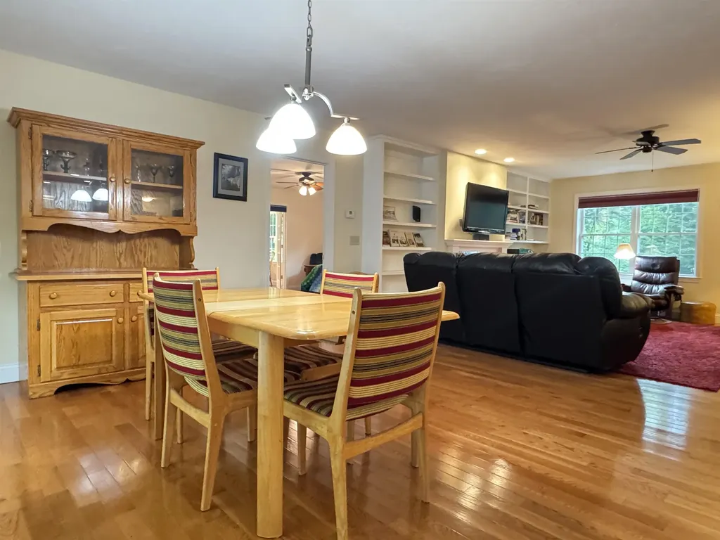 24 West Side Woods Road Bartlett NH 03812