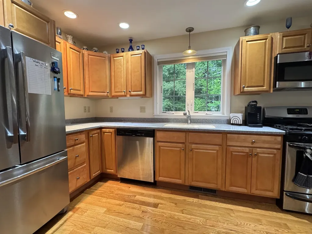 24 West Side Woods Road Bartlett NH 03812