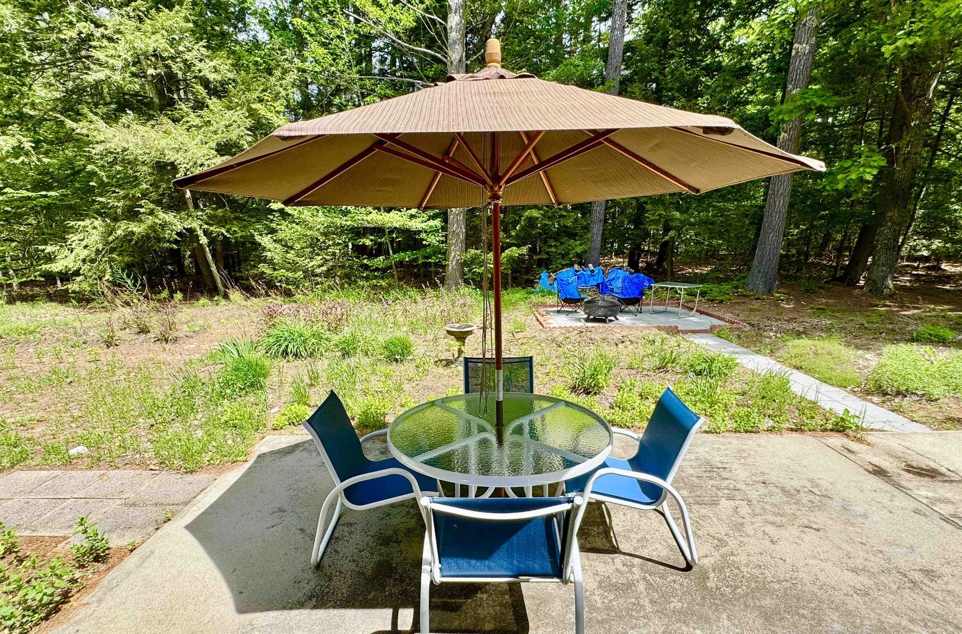 24 West Side Woods Road Bartlett NH 03812