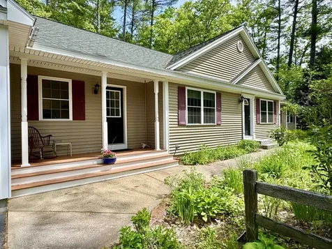 24 West Side Woods Road Bartlett NH 03812