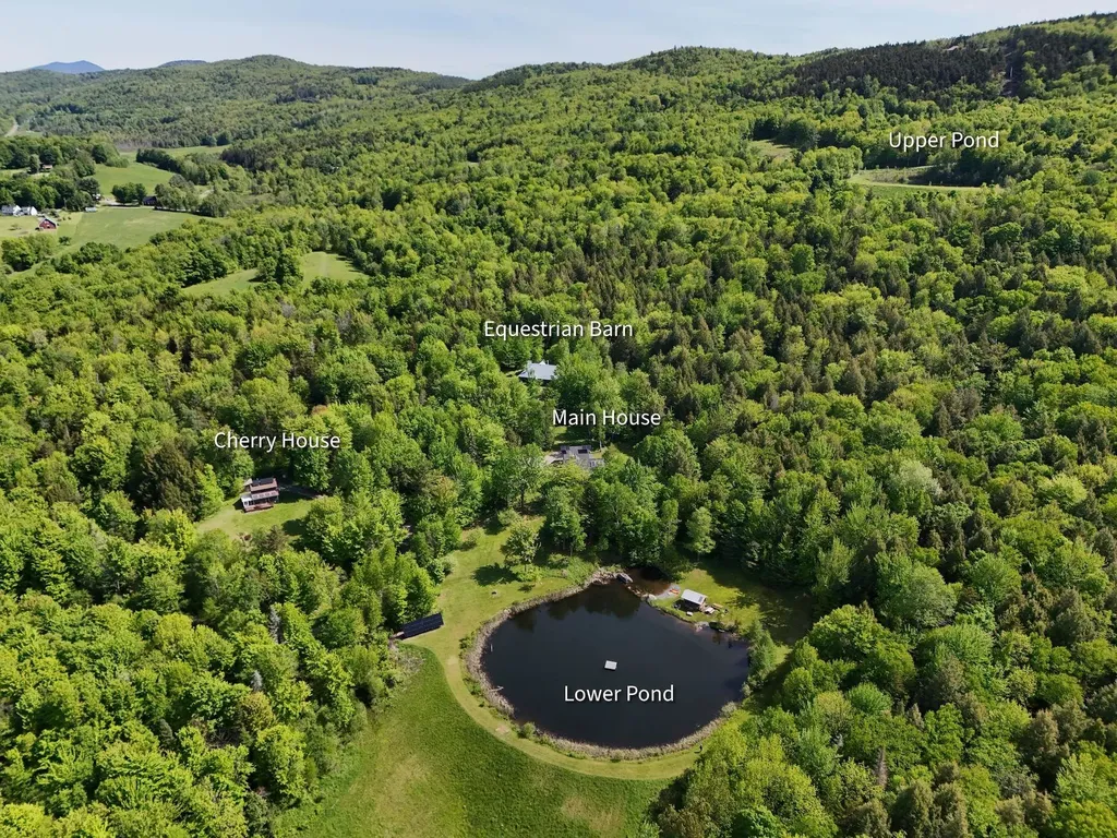 462 Solar Way Drive Hyde Park VT 05655