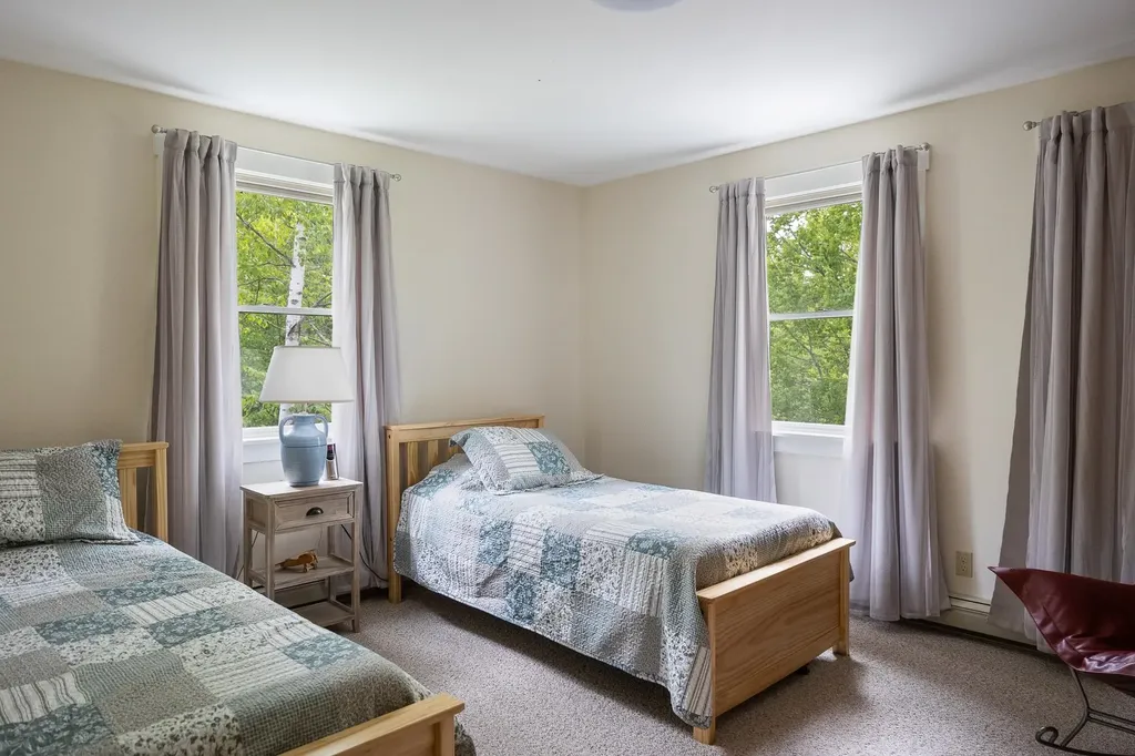462 Solar Way Drive Hyde Park VT 05655