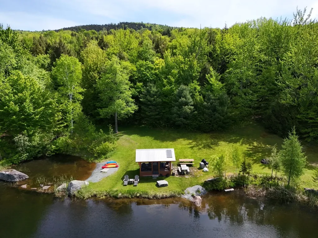 462 Solar Way Drive Hyde Park VT 05655