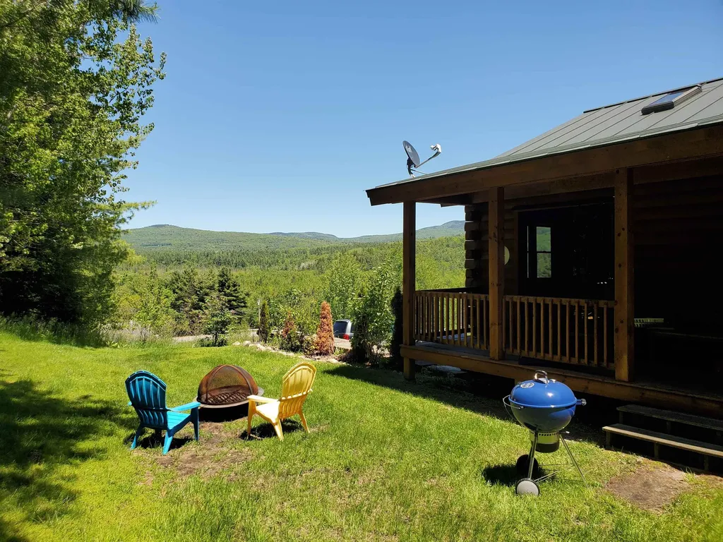 18 Mirror Lake Heights Canaan NH 03741
