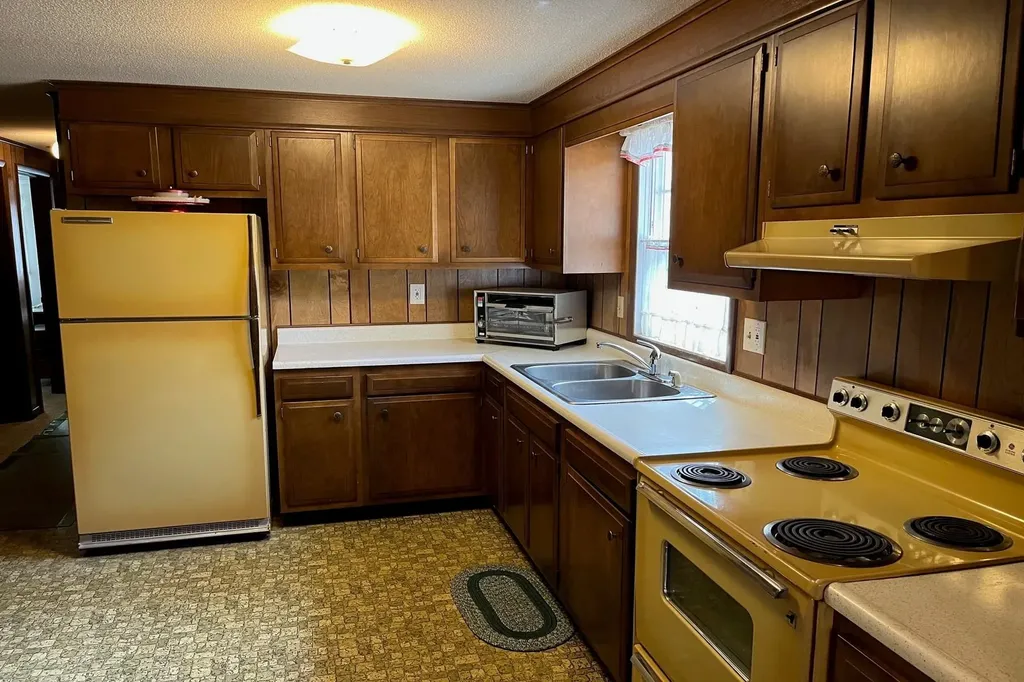 65 Watkins Avenue Rutland City VT 05701