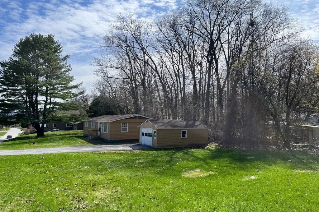 65 Watkins Avenue Rutland City VT 05701