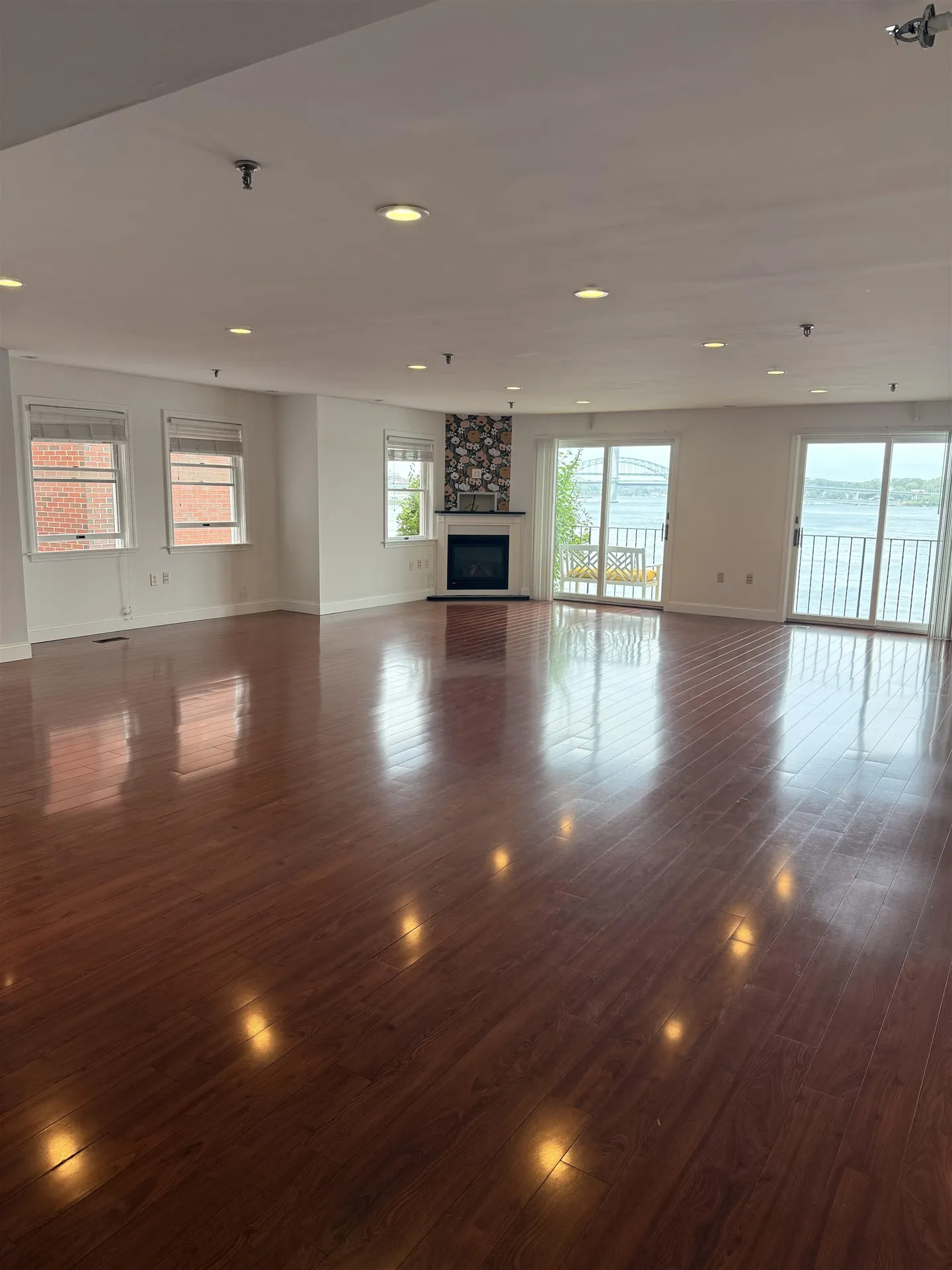 111 Bow Street Portsmouth NH 03801