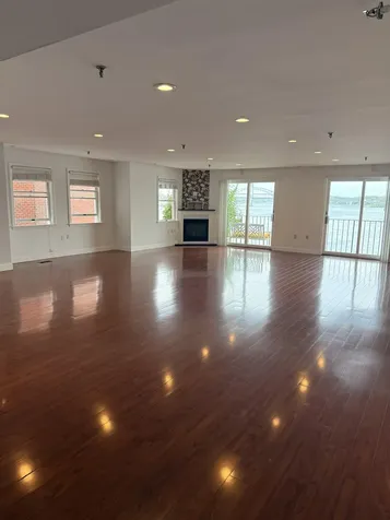 111 Bow Street Portsmouth NH 03801