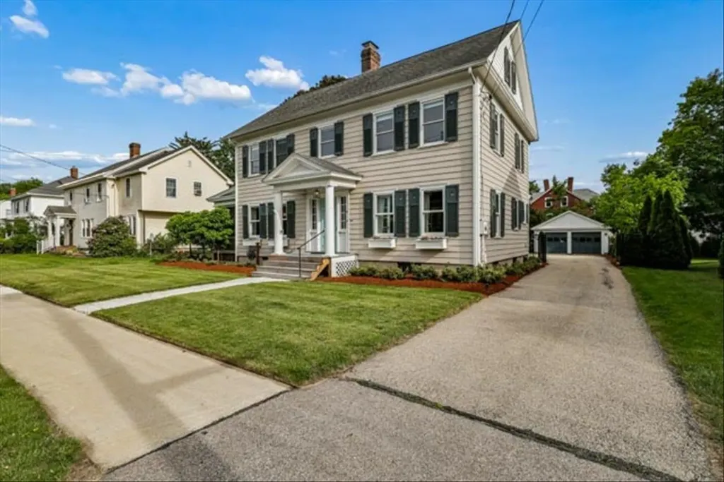 24 Hall Avenue Nashua NH 03064