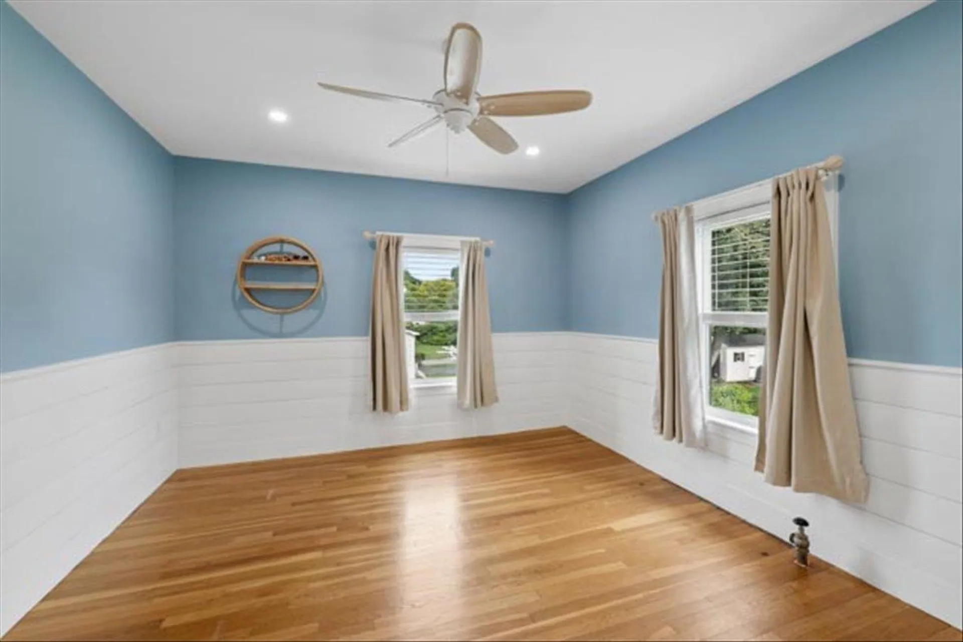 24 Hall Avenue Nashua NH 03064