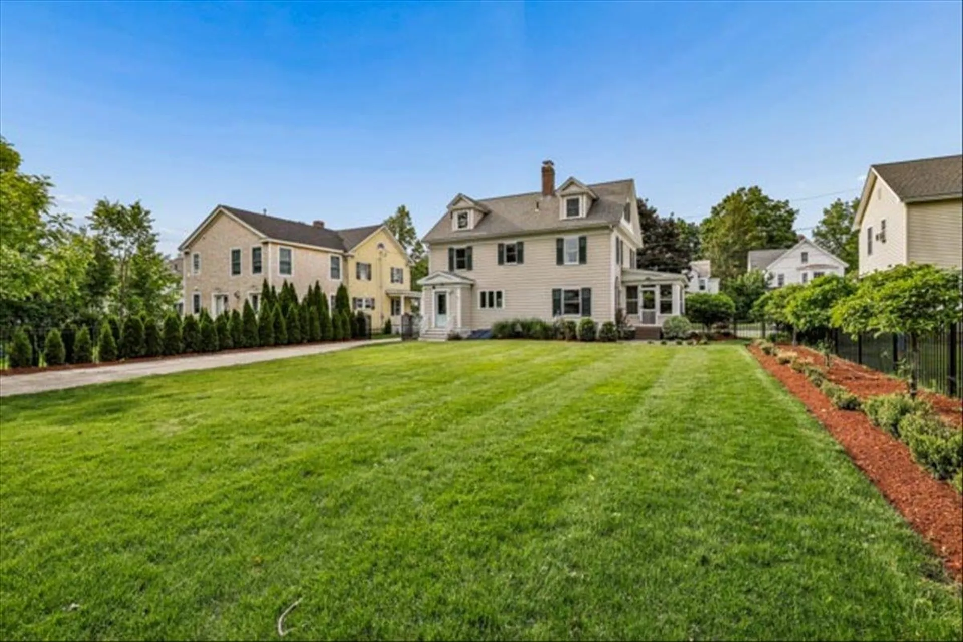 24 Hall Avenue Nashua NH 03064
