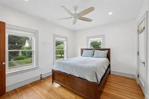 24 Hall Avenue Nashua NH 03064