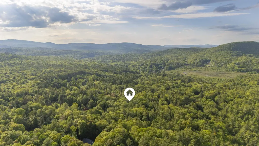 Lot 200-157 Roby Road Sutton NH 03273