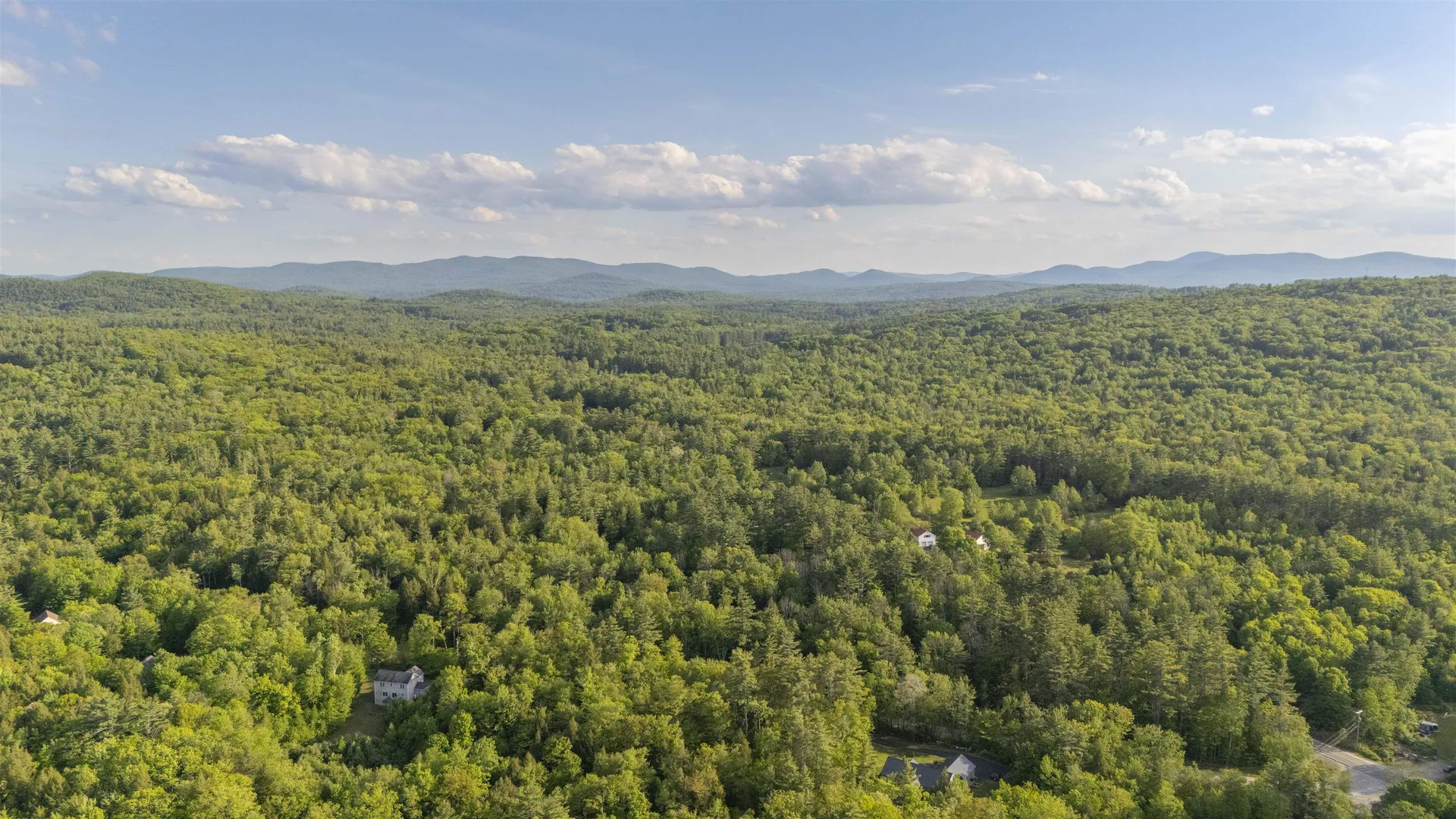 Lot 200-157 Roby Road Sutton NH 03273