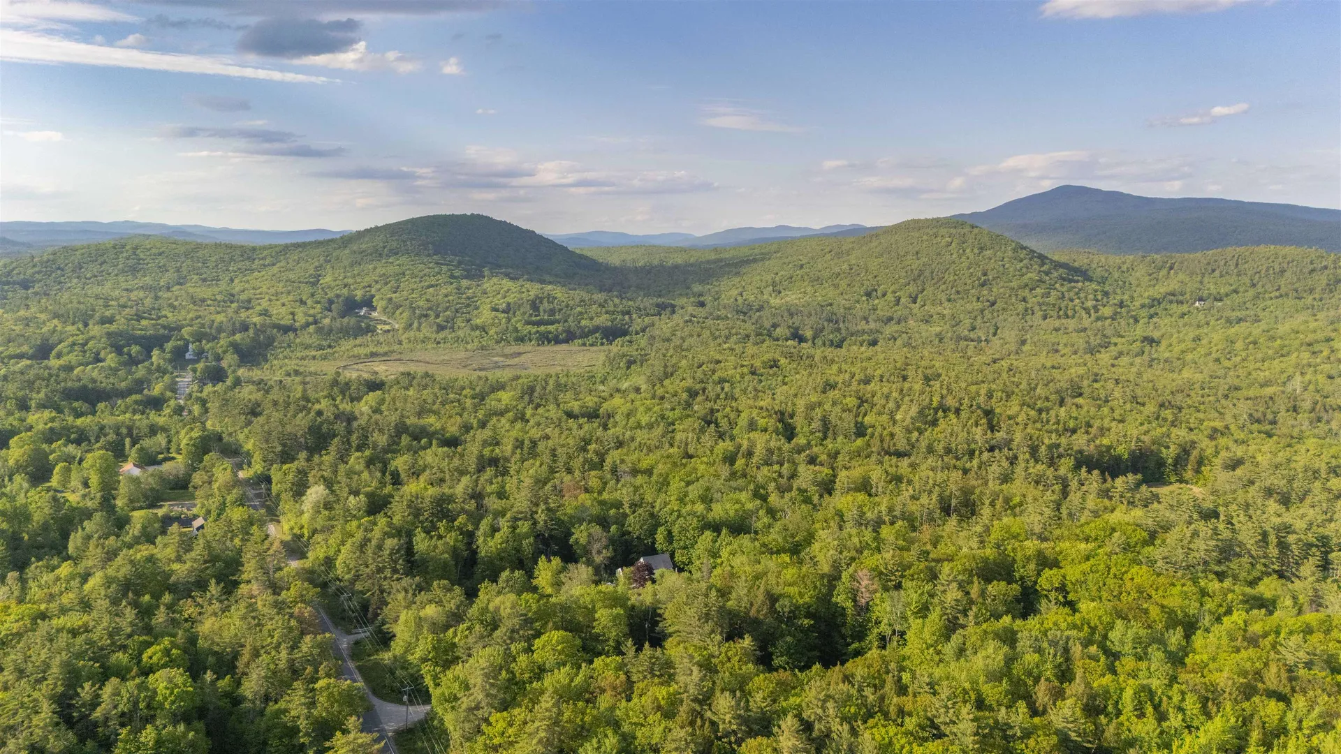 Lot 200-157 Roby Road Sutton NH 03273