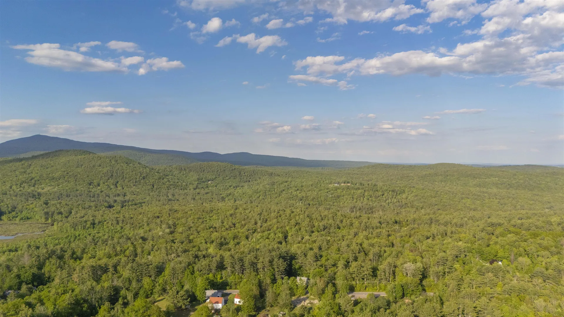 Lot 200-157 Roby Road Sutton NH 03273