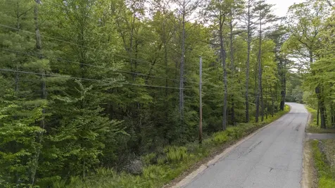 Lot 200-157 Roby Road Sutton NH 03273