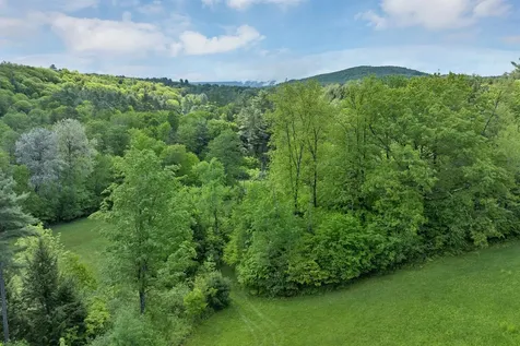 4 Cutler Road Plainfield NH 03781