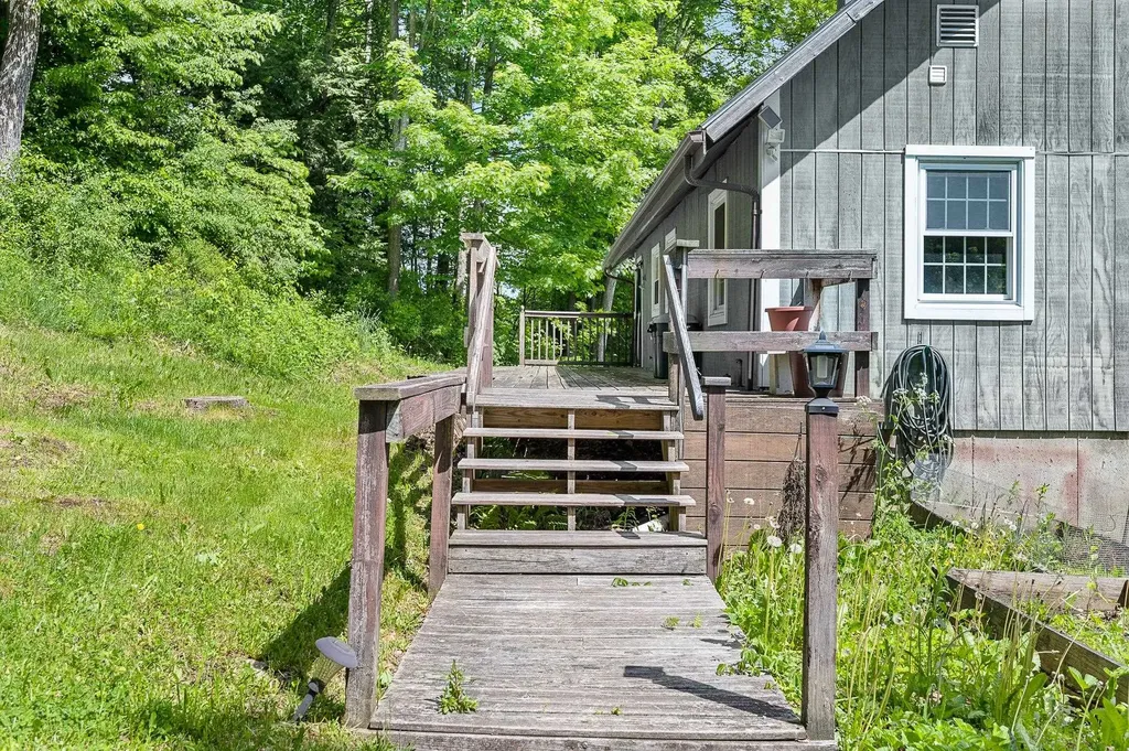 47 Westwood Parkway Barre City VT 05641-5220