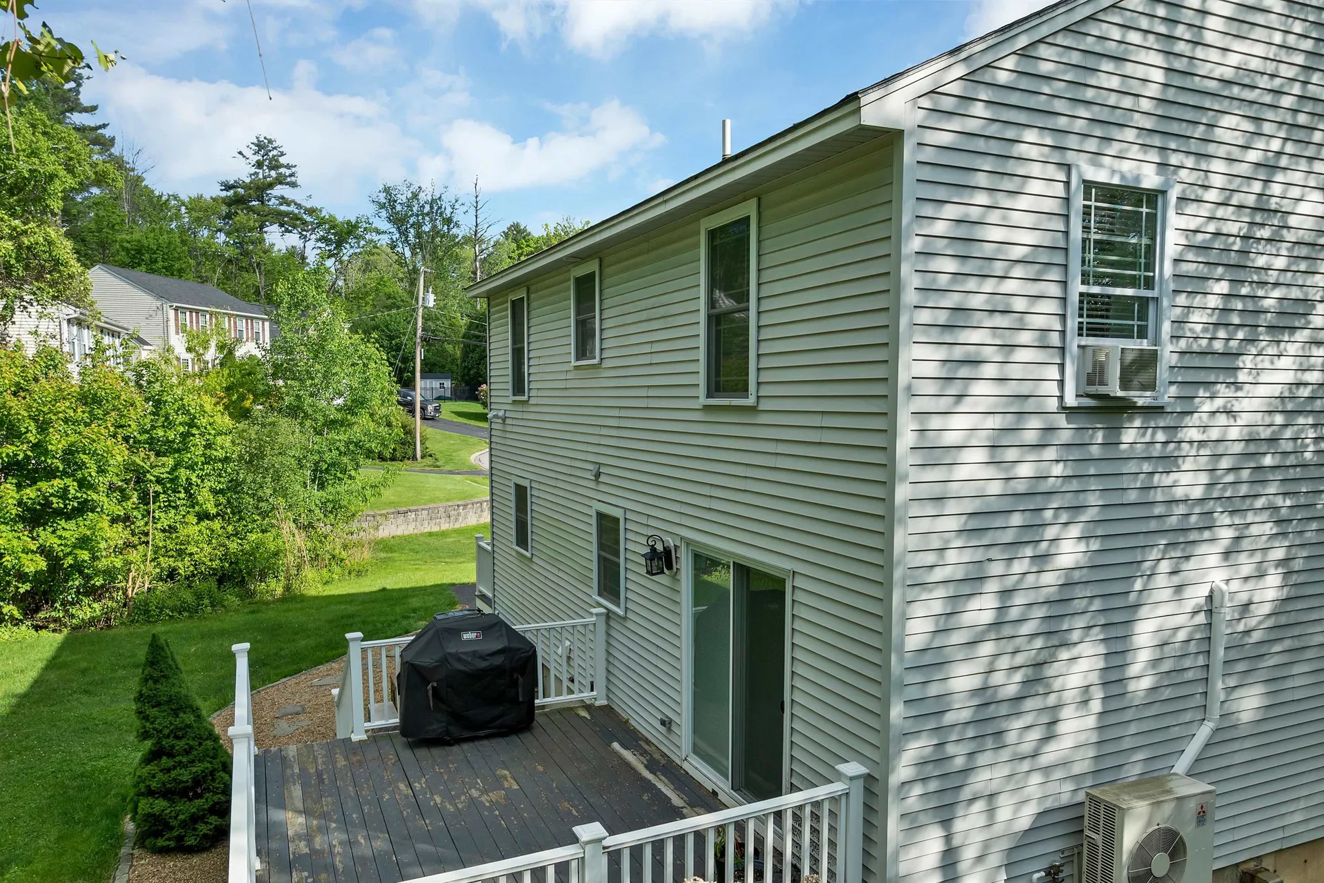14 Doris Drive Hooksett NH 03106