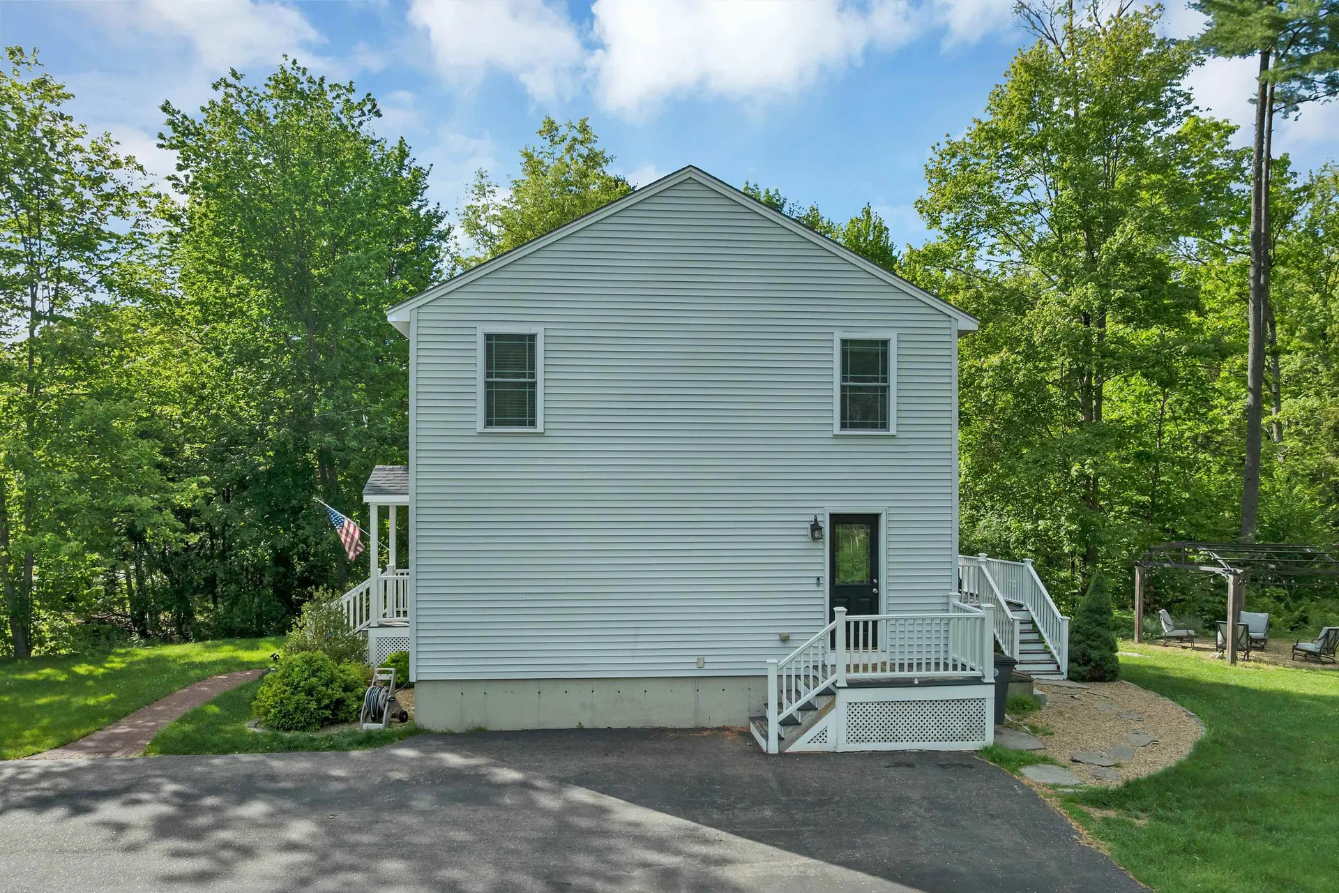 14 Doris Drive Hooksett NH 03106