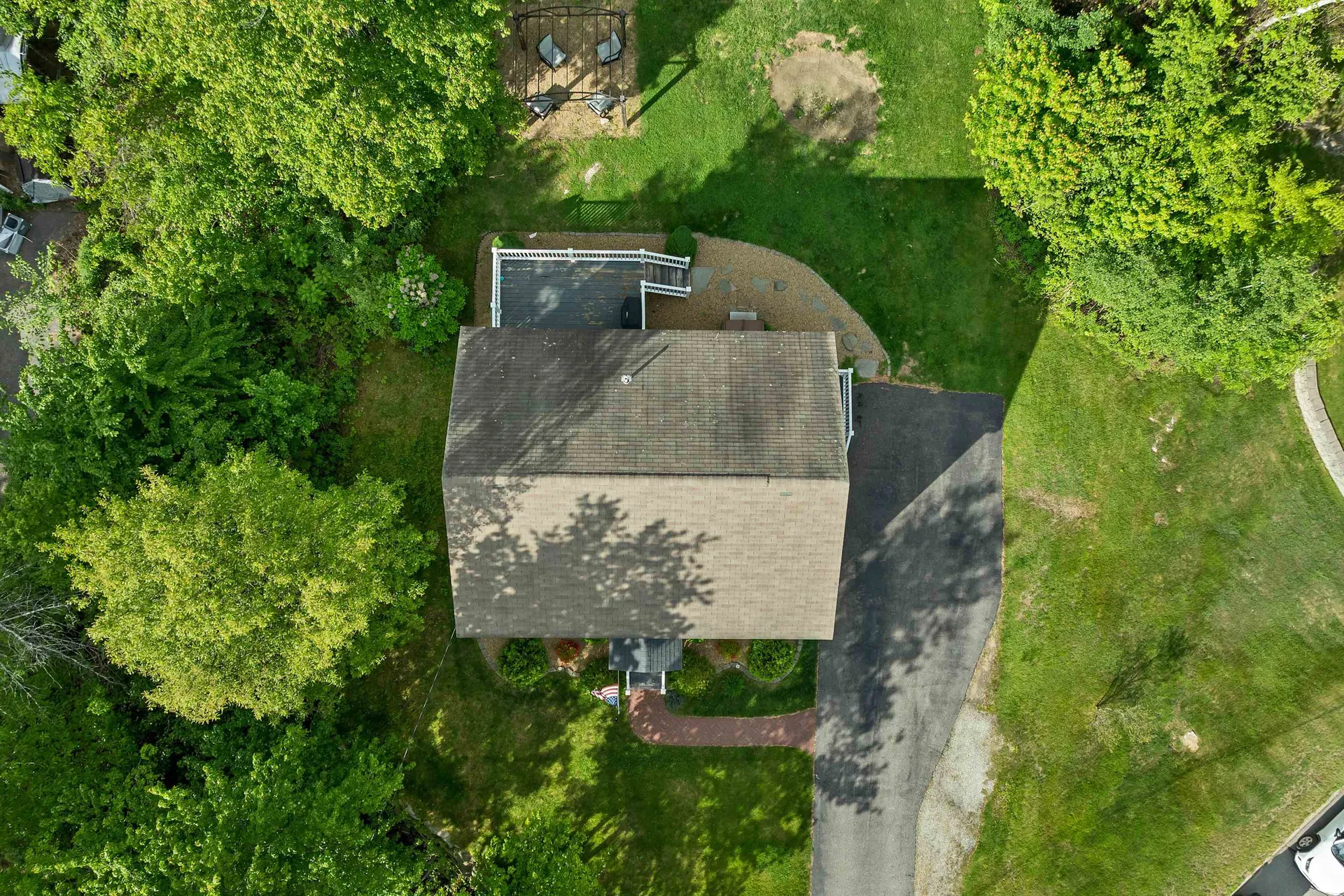 14 Doris Drive Hooksett NH 03106