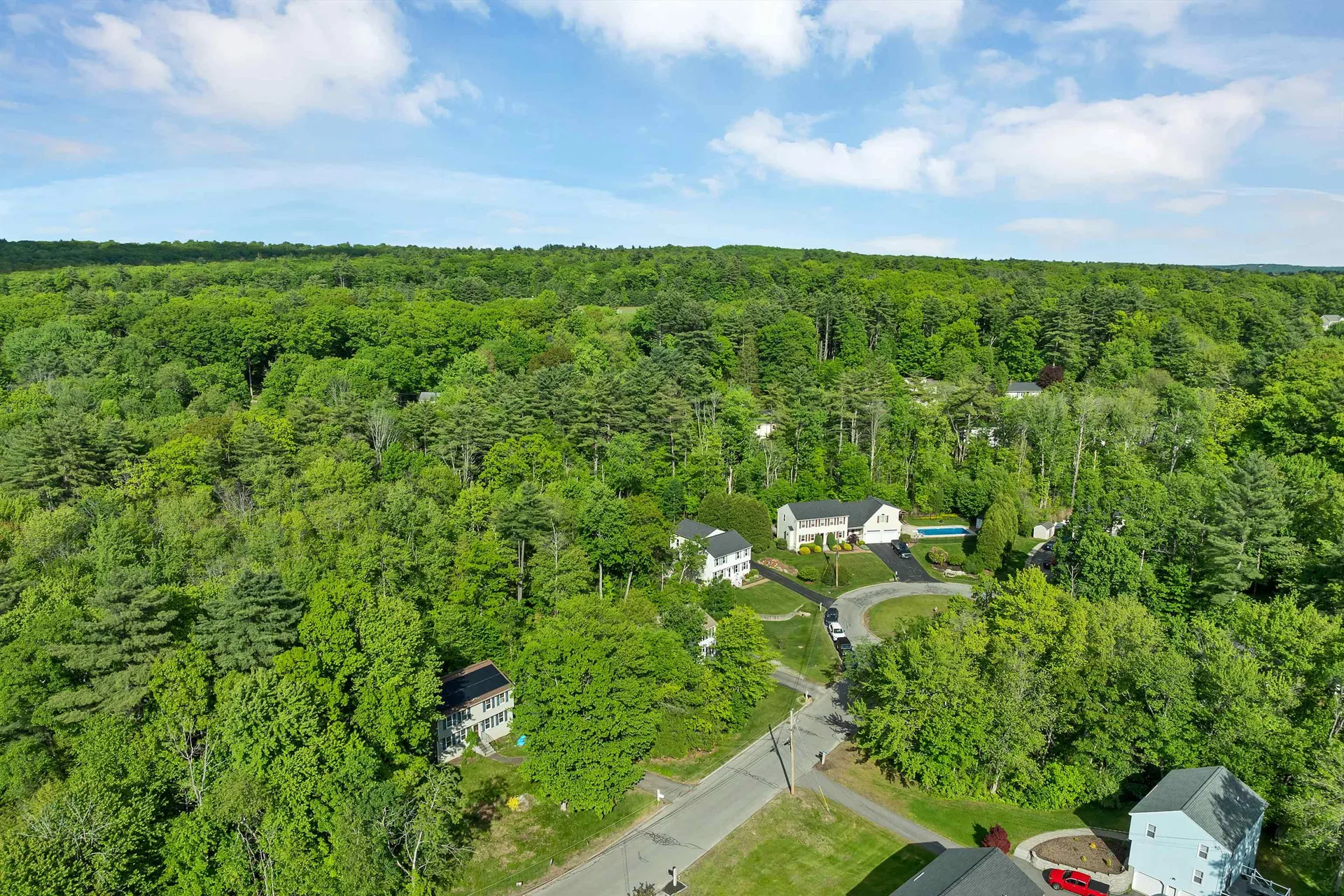 14 Doris Drive Hooksett NH 03106