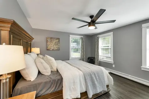14 Doris Drive Hooksett NH 03106