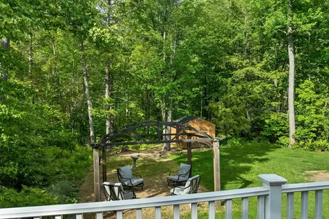 14 Doris Drive Hooksett NH 03106