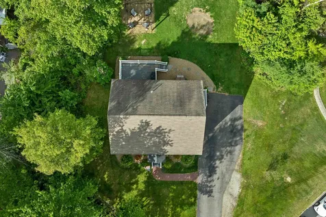 14 Doris Drive Hooksett NH 03106