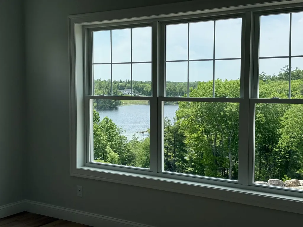8 Madison Lane Windham NH 03087