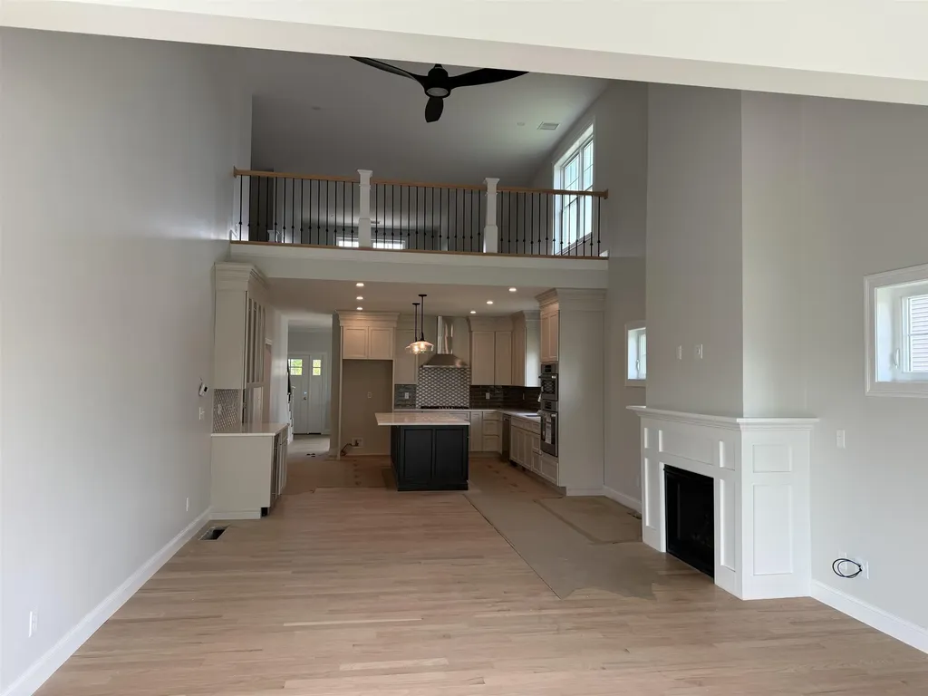 8 Madison Lane Windham NH 03087