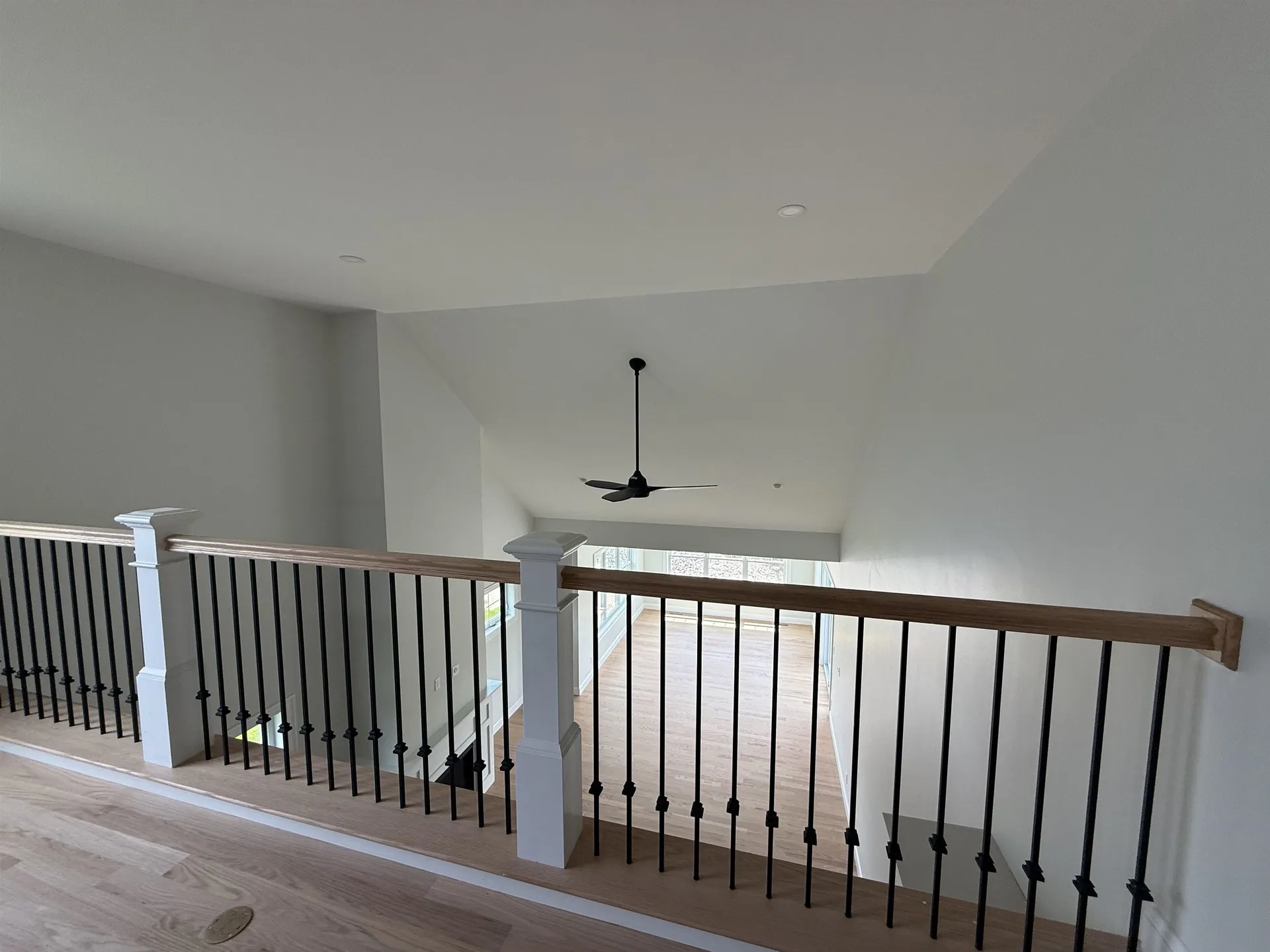 8 Madison Lane Windham NH 03087
