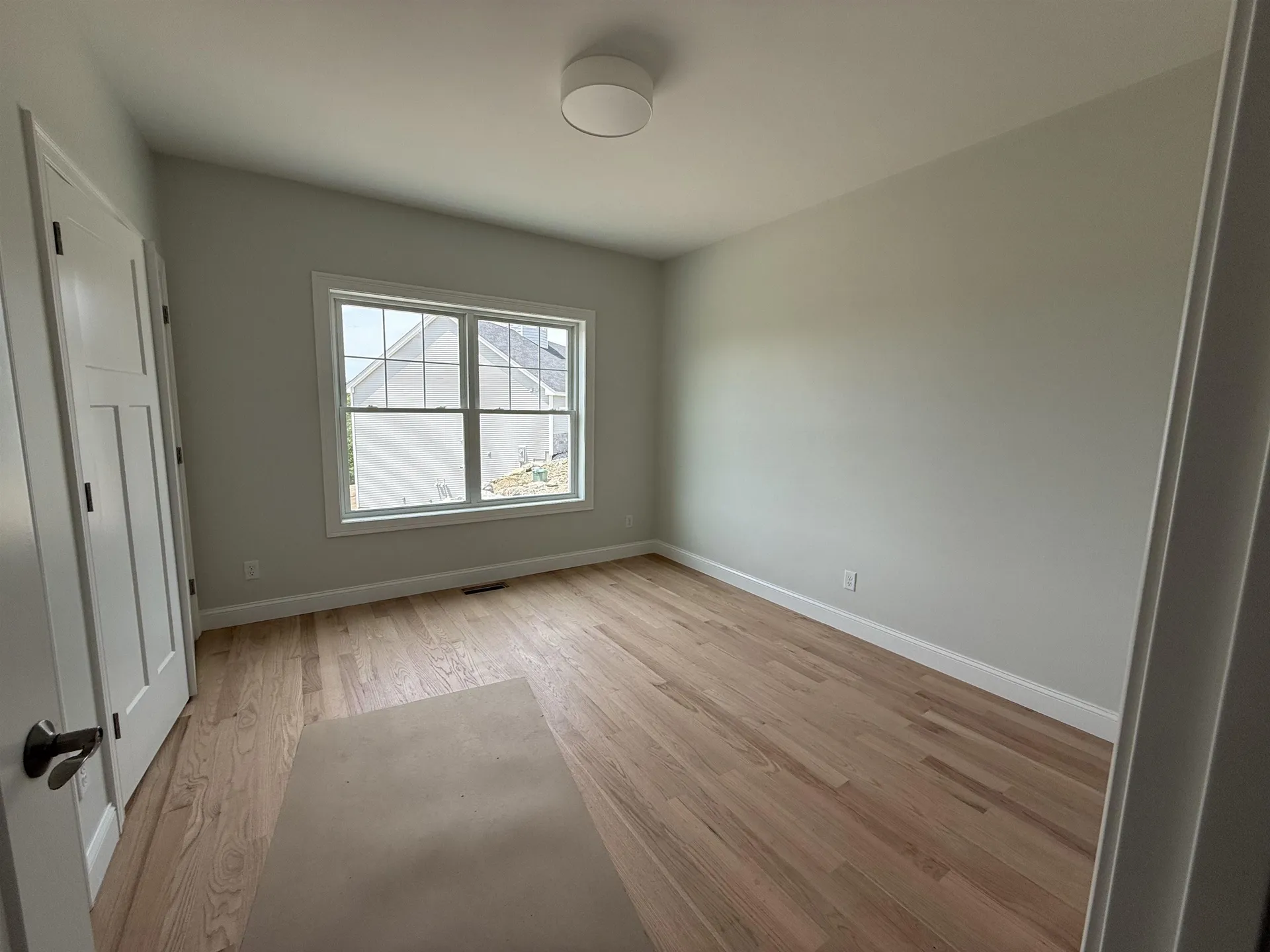 8 Madison Lane Windham NH 03087