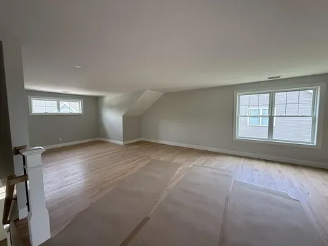 8 Madison Lane Windham NH 03087