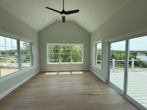 8 Madison Lane Windham NH 03087