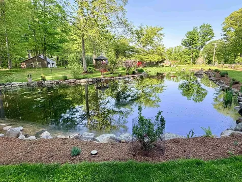 32 Sandown Road Danville NH 03819